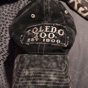 Toledo zoo hat